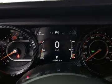 2023 Jeep Wrangler с пробегом 47 869 км