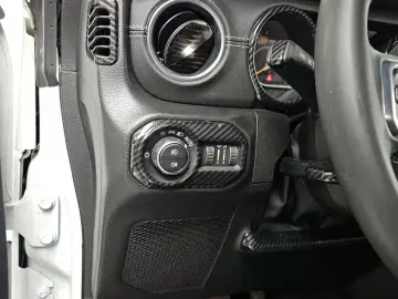 2023 Jeep Wrangler с пробегом 47 869 км