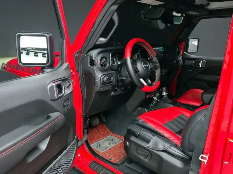 2024 Jeep Wrangler с пробегом 15 824 км