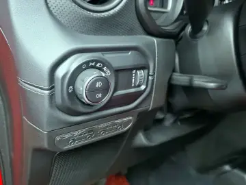 2024 Jeep Wrangler с пробегом 15 824 км