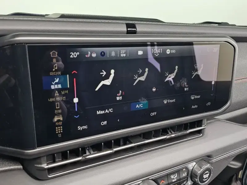 2025 Jeep Wrangler с пробегом 4 931 км