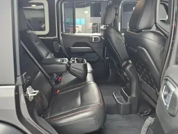 2022 Jeep Wrangler с пробегом 46 294 км