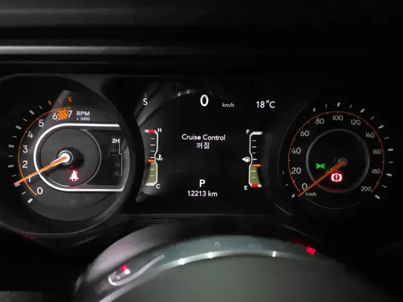 2024 Jeep Wrangler с пробегом 12 213 км