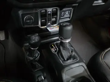 2024 Jeep Wrangler с пробегом 12 213 км