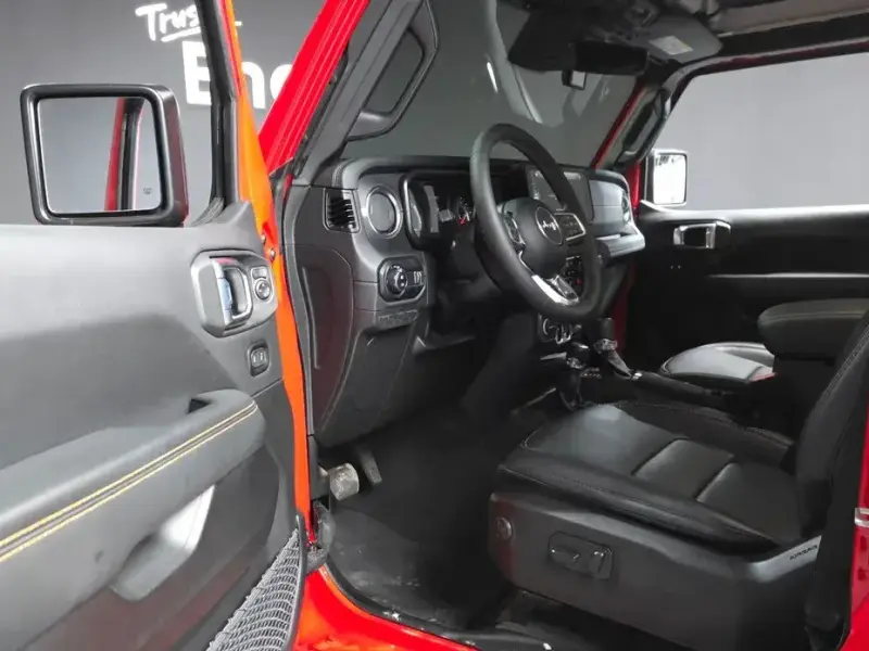 2024 Jeep Wrangler с пробегом 12 213 км