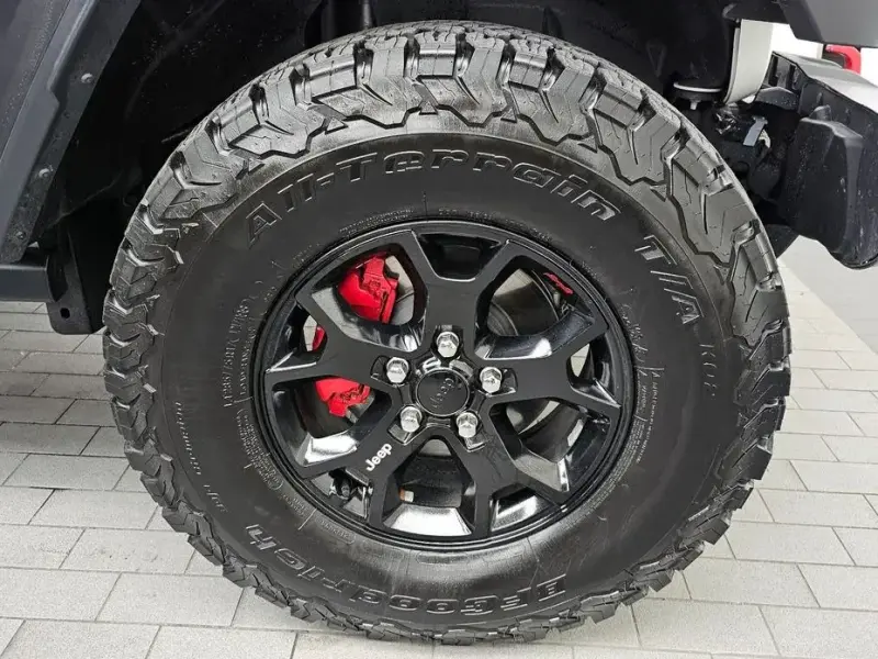 2023 Jeep Wrangler с пробегом 29 471 км