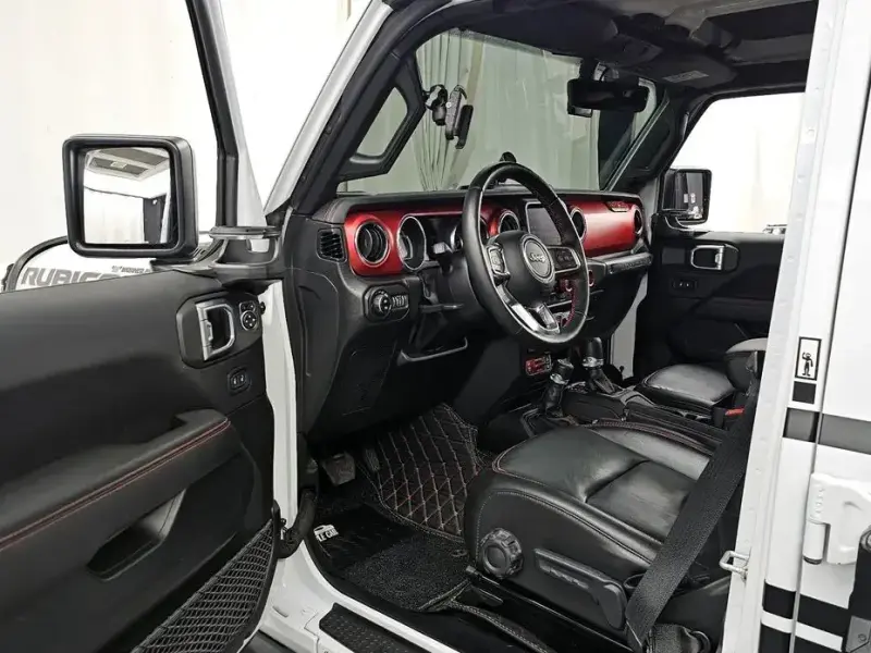2023 Jeep Wrangler с пробегом 29 471 км