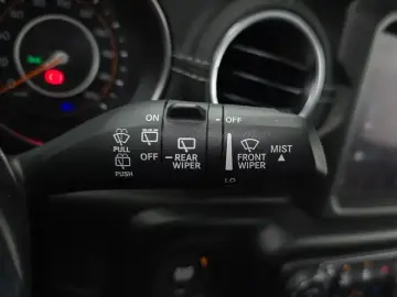 2022 Jeep Wrangler с пробегом 63 345 км