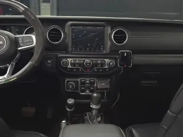2022 Jeep Wrangler с пробегом 63 345 км