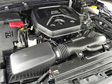 2023 Jeep Wrangler с пробегом 10 890 км