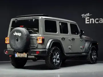 2022 Jeep Wrangler с пробегом 28 979 км