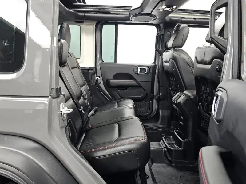 2022 Jeep Wrangler с пробегом 28 979 км