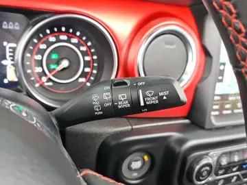 2022 Jeep Wrangler с пробегом 28 979 км