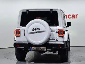 2023 Jeep Wrangler с пробегом 78 097 км