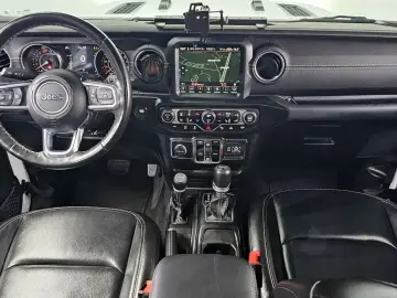 2023 Jeep Wrangler с пробегом 78 097 км