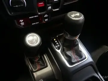2023 Jeep Wrangler с пробегом 36 000 км