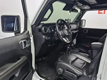 2023 Jeep Wrangler с пробегом 78 097 км