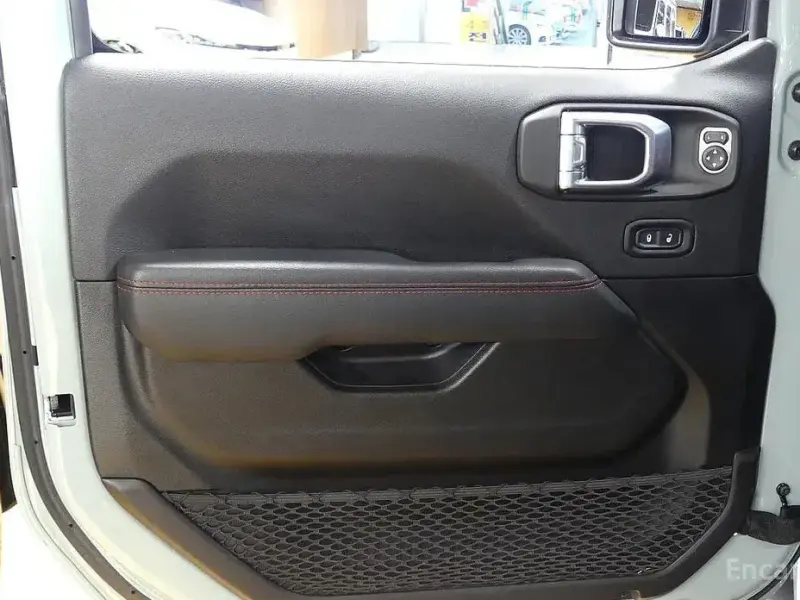 2023 Jeep Wrangler с пробегом 36 000 км