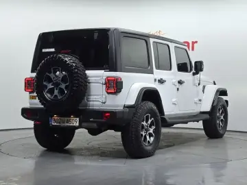 2022 Jeep Wrangler с пробегом 56 048 км