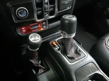 2022 Jeep Wrangler с пробегом 56 048 км