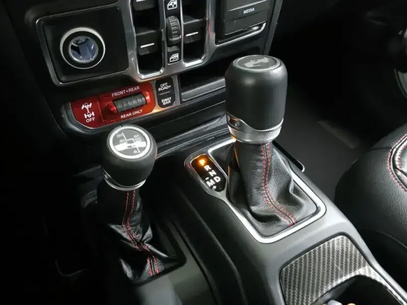 2022 Jeep Wrangler с пробегом 56 048 км