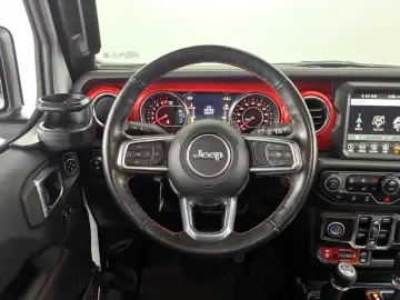 2022 Jeep Wrangler с пробегом 56 048 км