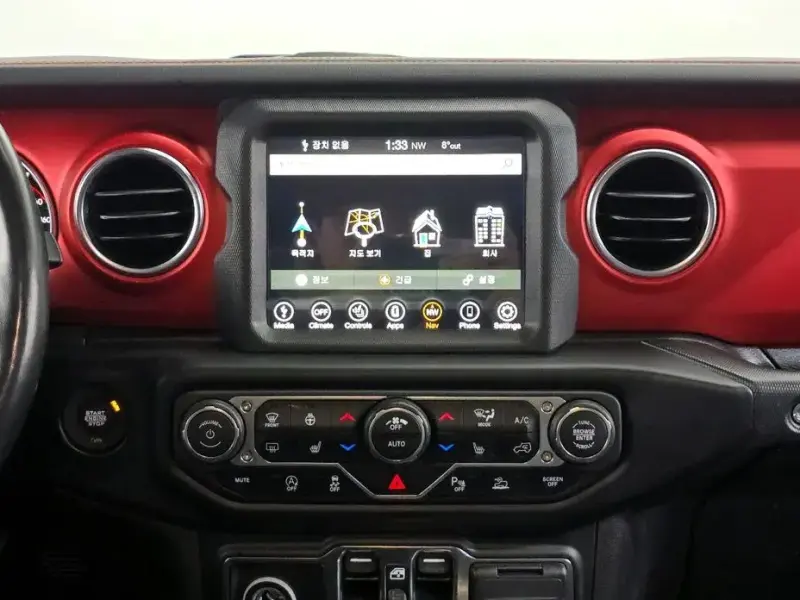 2022 Jeep Wrangler с пробегом 56 048 км