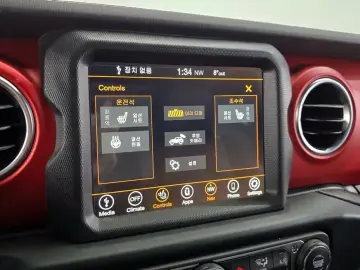 2022 Jeep Wrangler с пробегом 56 048 км
