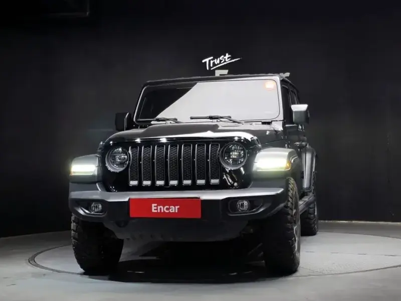 2023 Jeep Wrangler с пробегом 52 493 км