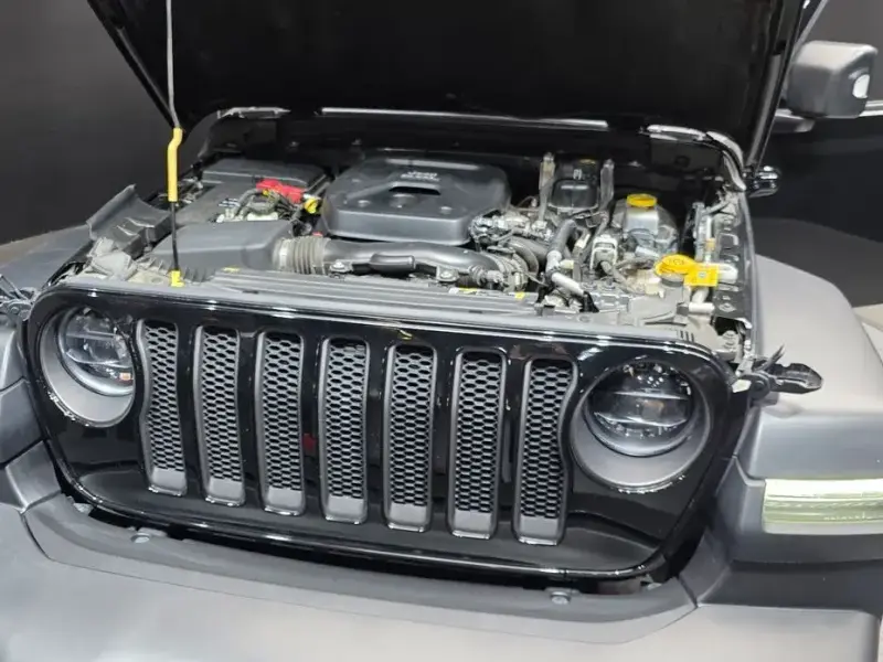 2023 Jeep Wrangler с пробегом 52 493 км