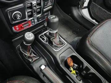 2022 Jeep Wrangler с пробегом 26 428 км