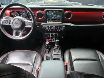 2023 Jeep Wrangler с пробегом 52 493 км