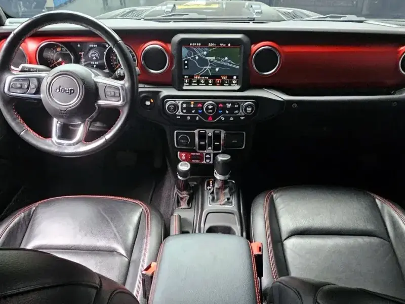 2023 Jeep Wrangler с пробегом 52 493 км