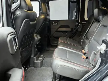 2023 Jeep Wrangler с пробегом 52 493 км