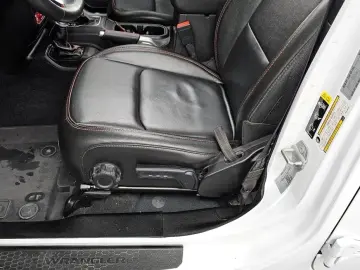 2022 Jeep Wrangler с пробегом 26 428 км
