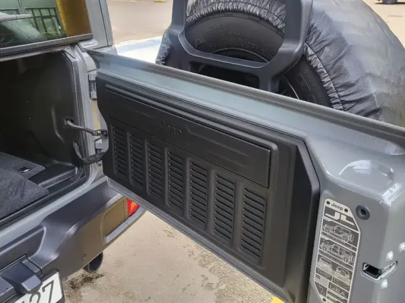 2023 Jeep Wrangler с пробегом 19 860 км