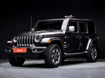 2022 Jeep Wrangler с пробегом 24 025 км