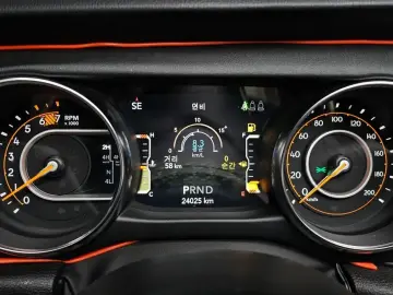 2022 Jeep Wrangler с пробегом 24 025 км