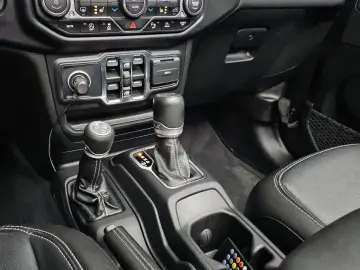 2022 Jeep Wrangler с пробегом 24 025 км