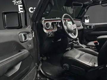 2022 Jeep Wrangler с пробегом 24 025 км