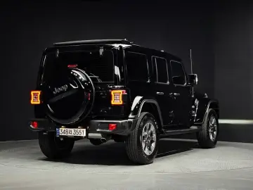 2023 Jeep Wrangler с пробегом 47 832 км