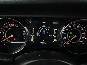 2023 Jeep Wrangler с пробегом 47 832 км