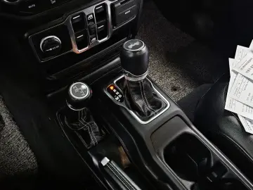 2023 Jeep Wrangler с пробегом 47 832 км