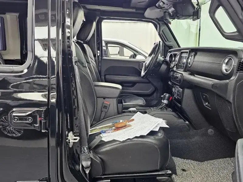 2023 Jeep Wrangler с пробегом 47 832 км