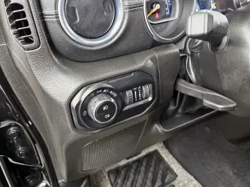 2023 Jeep Wrangler с пробегом 47 832 км