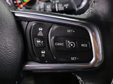 2023 Jeep Wrangler с пробегом 47 832 км