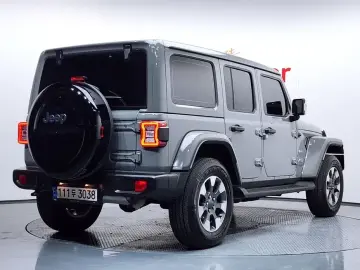 2022 Jeep Wrangler с пробегом 19 655 км