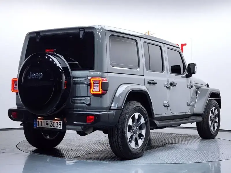 2022 Jeep Wrangler с пробегом 19 655 км