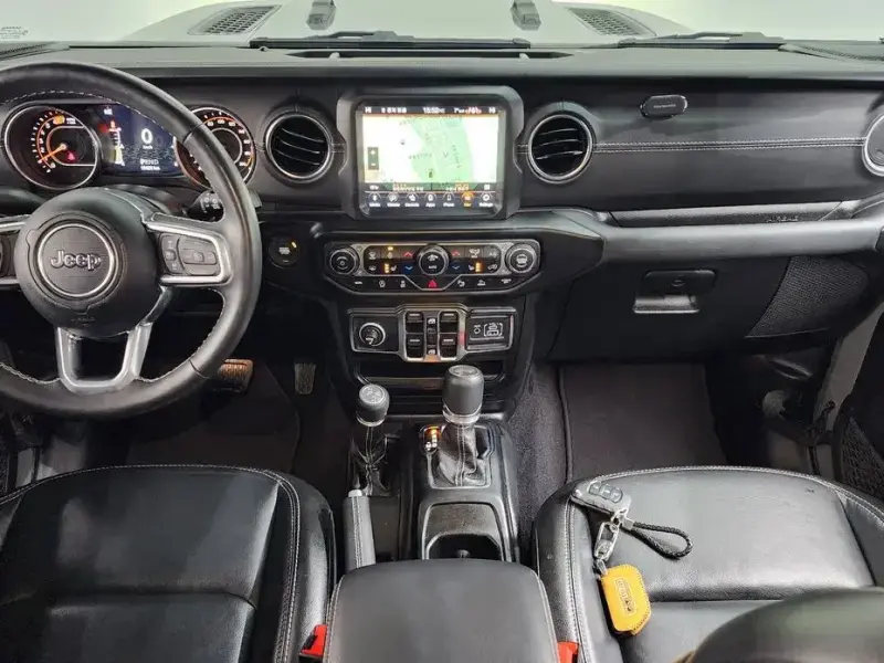 2022 Jeep Wrangler с пробегом 19 655 км