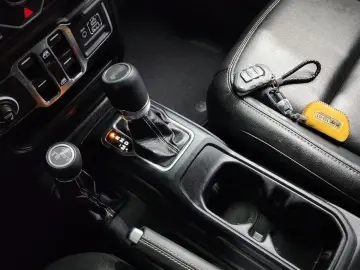 2022 Jeep Wrangler с пробегом 19 655 км